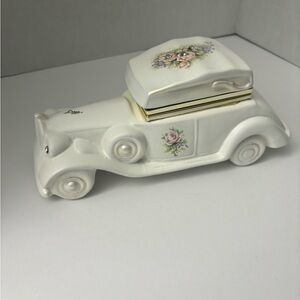 Vintage Berger Made in Italy Ceramic Antique Car Trinket Box Wedding Trinket